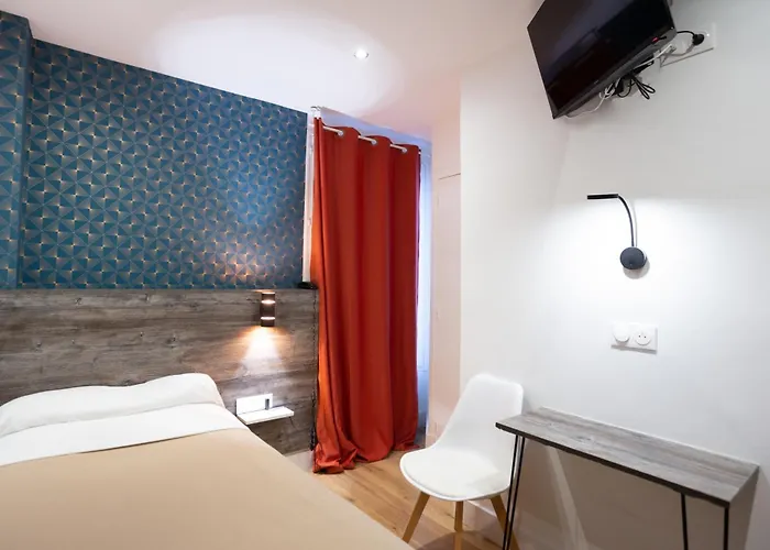 Hotel Leonard De Vinci 75011 Paris